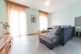 Апартаменты Apartments Teodo Тиват Апартаменты с 1 спальней и балконом-2